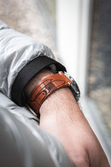 Fratello x REM Speedmaster Strap March Edition