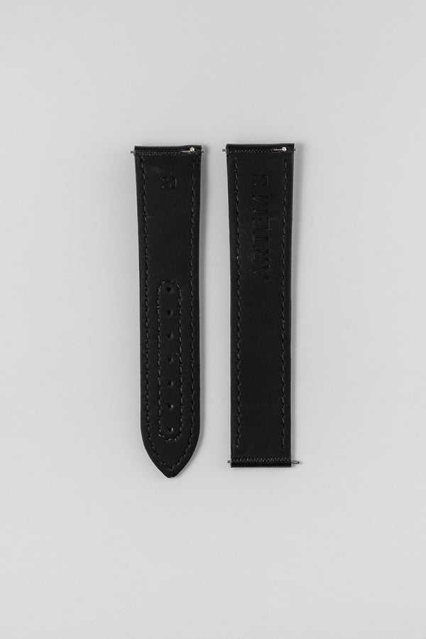 Artem Loop-Less Black Sailcloth