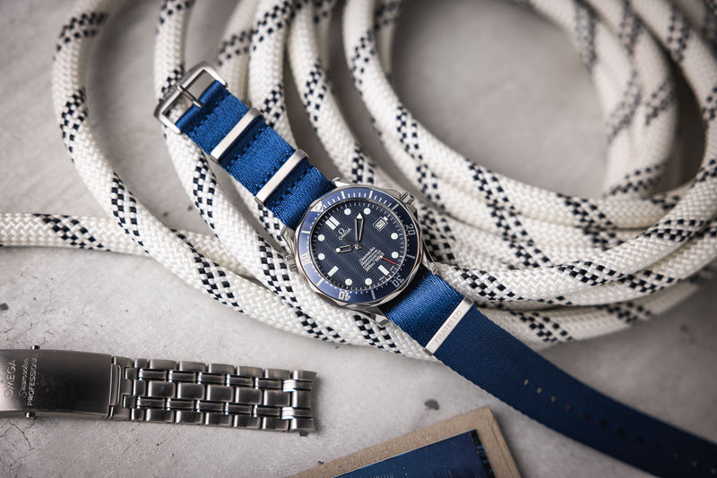 Blue Diver On Nato Strap Seatbelt NATO Blue – Fratello Shop